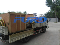 福瑞德機械小型灌縫機，手扶壓路機，灌縫膠及時發(fā)貨